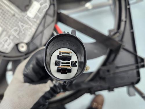 Radiator fan LAND ROVER RANGE ROVER EVOQUE (L551)  | BP21652107M35