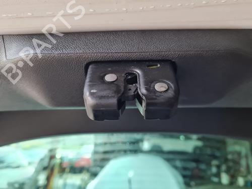 Used Tailgate lock RENAULT MEGANE III Hatchback (BZ0/1_, B3_) 1.5 dCi (BZ1G, BZ1W, BZ0R) (95 hp) 23228935