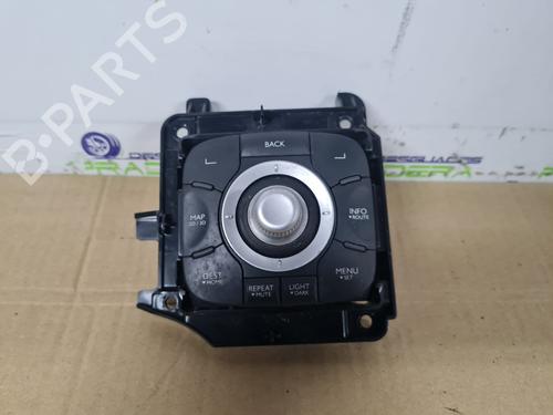 Used Electronic module Electronic module RENAULT MEGANE III Hatchback (BZ0/1_, B3_) 1.5 dCi (BZ0C) (90 hp) 21660260 21660260