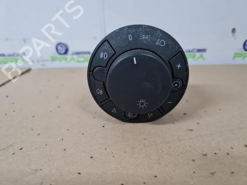 Used Headlight switch OPEL CORSA D (S07) [2006-2015]  21659815