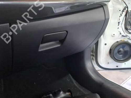 glove-box-mitsubishi-lancer-viii-sportback-cx_a-2007-33885858 main image