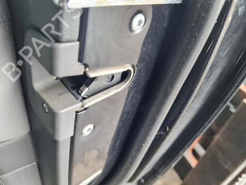 Used Front right lock MERCEDES-BENZ CLK (C209) CLK 270 CDI (209.316) (170 hp) 23228975