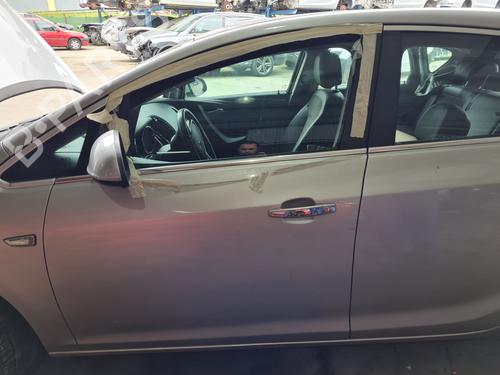 Used Left front door OPEL ASTRA J (P10) [2009-2016]  25443528