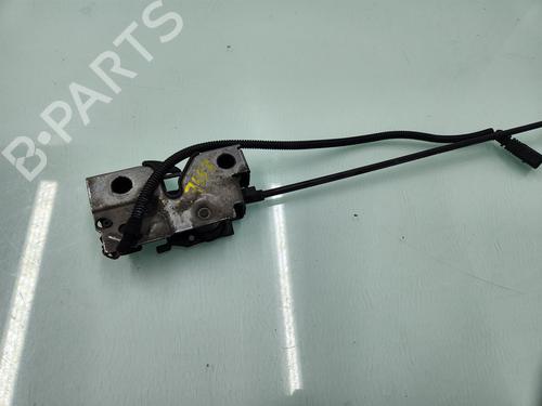 Used Hood lock VW TOURAN (5T1) [2015-2025]  26122896