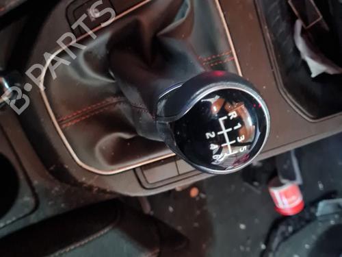 Used Shift knob Shift knob SEAT IBIZA V (KJ1, KJG) 1.0 TSI (110 hp) 33441857 33441857