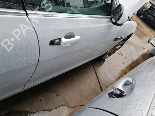 Used Right front door JAGUAR XE (X760) 2.0 D (180 hp) 21644449