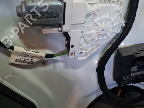 rear-left-window-mechanism-audi-q3-8ub-8ug-2011-2012-2013-2014-2015-2016-2017-2018-2019-2020-35979767 main image