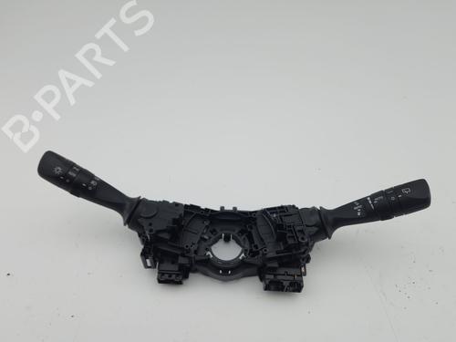 Interruttore Interruttore TOYOTA AURIS (_E18_) 1.8 Hybrid (ZWE186_, ZWE186R) (136 hp) 36992025 36992025