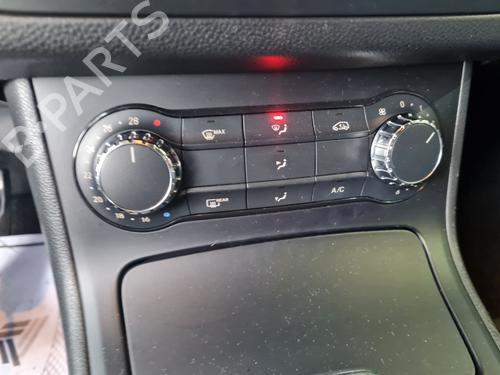 Climate control MERCEDES-BENZ B-CLASS Sports Tourer (W246, W242) | BP31172728I5