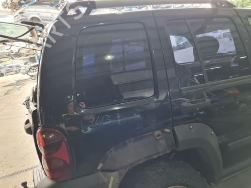 right-rear-fenders-jeep-cherokee-kj-2001-2002-2003-2004-2005-2006-2007-2008-28296604 main image