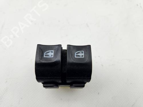 Used Left front window switch RENAULT CLIO IV (BH_) [2012-2021]  32266520
