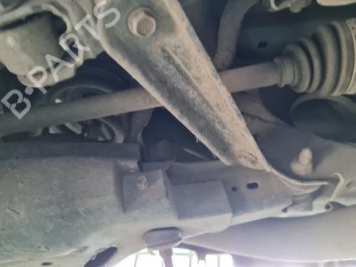 Used Right rear driveshaft Right rear driveshaft TOYOTA RAV 4 III (_A3_) 2.2 D 4WD (ALA30_, ALA30R) (177 hp) 33548351 33548351