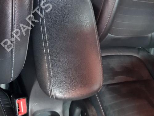 armrest-center-console-hyundai-i30-pde-pd-pden-2016-37719686 main image
