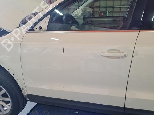 Dør venstre fortil Dør venstre fortil AUDI Q3 (8UB, 8UG) 2.0 TDI quattro (177 hp) 35979765 35979765