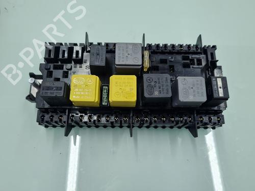 Used Fuse box Fuse box MERCEDES-BENZ A-CLASS (W176) AMG A 45 4-matic (176.052) (381 hp) 21650321 21650321