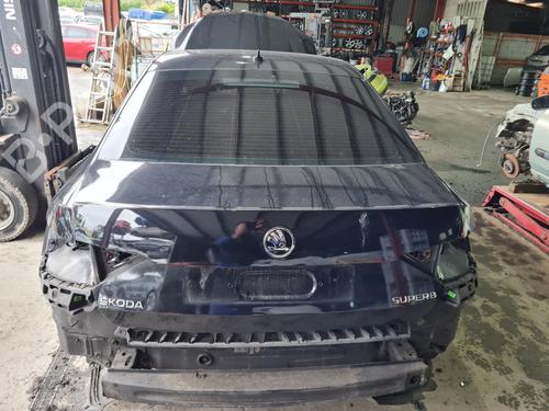 Used Tailgate SKODA SUPERB III (3V3) [2015-2024]  31841085