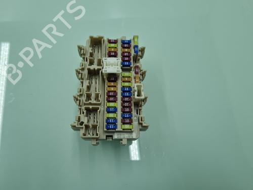 Used Fuse box NISSAN QASHQAI II SUV (J11, J11_) [2013-2025]  21639979