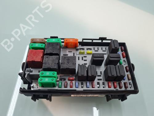Used Fuse box OPEL CORSA D (S07) [2006-2015]  21639583