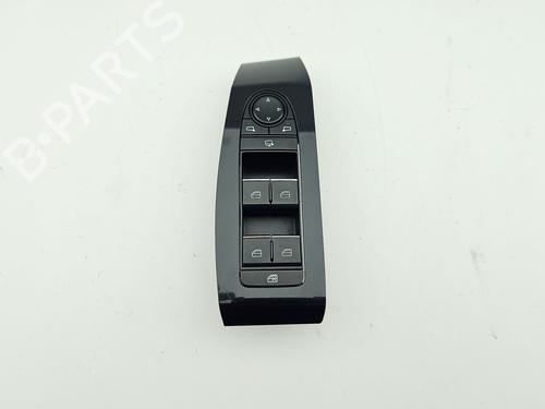 Used Left front window switch Left front window switch MAZDA 3 Hatchback (BP) 2.0 SKYACTIV-G M Hybrid (122 hp) 40254649 40254649