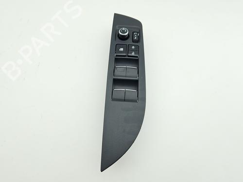 Used Left front window switch Left front window switch TOYOTA COROLLA Estate (_E21_) 2.0 Hybrid (MZEH19) (196 hp) 39975787 39975787