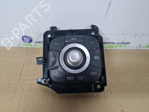 Elektronische module RENAULT MEGANE III Hatchback (BZ0/1_, B3_) [2008-2025]  21660260