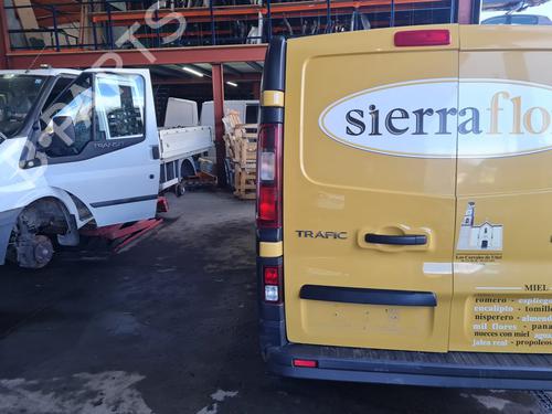 Used Left tailgate RENAULT TRAFIC III Van (FG_) [2014-2025]  29722763