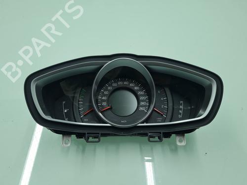 Used Instrument cluster VOLVO V40 Hatchback (525) D2 (114 hp) 21647173