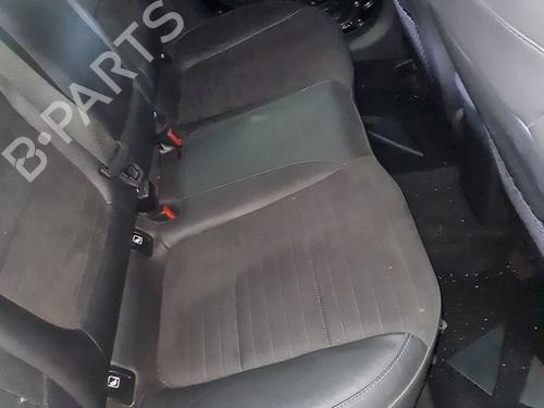 rear-seat-hyundai-i30-pde-pd-pden-2016-39588514 main image