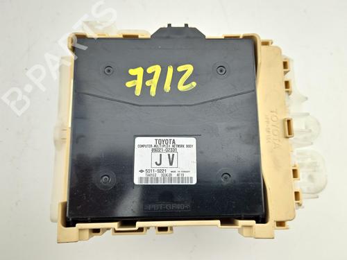 Fuse box TOYOTA AURIS (_E18_) | BP40219673E1 - Image 2