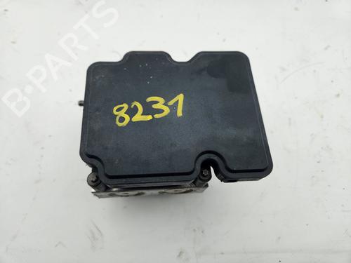 Used ABS pump PEUGEOT 308 II (LB_, LP_, LW_, LH_, L3_) [2013-2021]  33113603