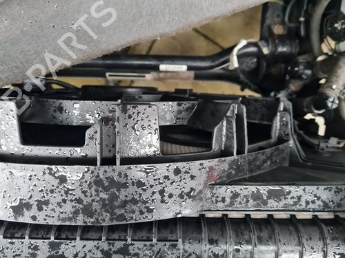 radiator-fan-jaguar-xe-x760-20-d-gx738c607ae-2015-21644431 main image
