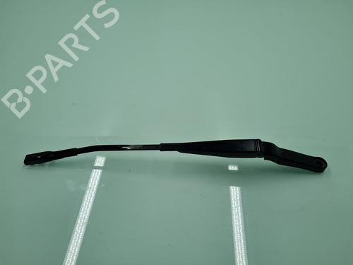 Used Front windshield wiper arm AUDI Q5 (FYB, FYG) [2016-2025]  21644107