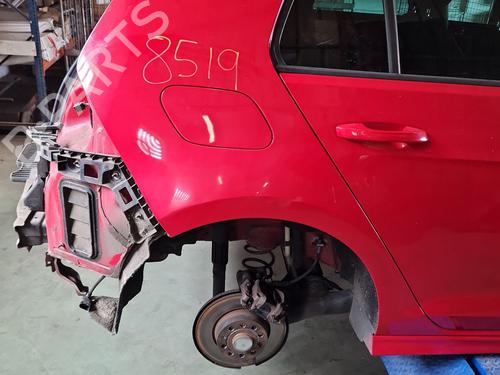 Used Right rear fenders Right rear fenders 38302256 38302256