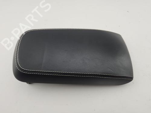 Used Armrest / Center console Armrest / Center console 38046414 38046414