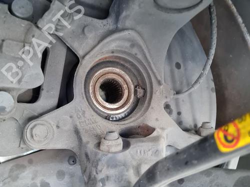 Used Left front steering knuckle BMW X3 (E83) xDrive 20 d (177 hp) 28509451