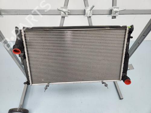 water-radiator-bmw-1-e87-2003-2004-2005-2006-2007-2008-2009-2010-2011-2012-2013-28172810 main image