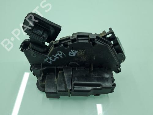 Used Front right lock VW GOLF VII (5G1, BQ1, BE1, BE2) [2012-2021]  21765149