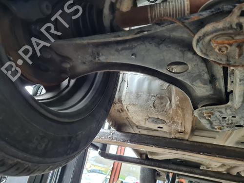 Used Right front suspension arm PEUGEOT 208 I (CA_, CC_) [2012-2020]  23228780