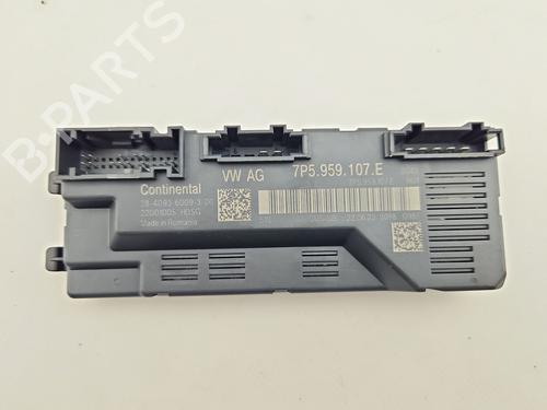 Used Electronic module Electronic module PORSCHE MACAN (95B) 2.9 GTS (95BBL1) (380 hp) 40072417 40072417