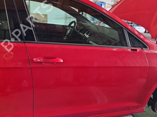 Used Right front door Right front door 38303984 38303984
