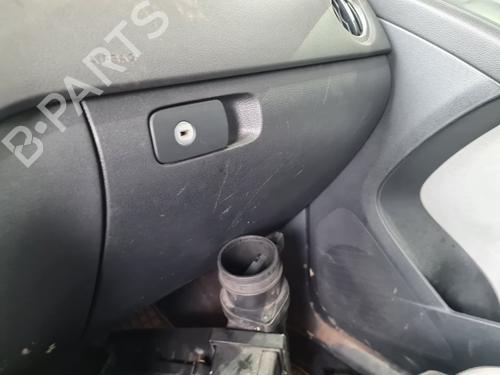 glove-box-vw-tiguan-5n_-2007-2008-2009-2010-2011-2012-2013-2014-2015-2016-2017-2018-24173948 main image