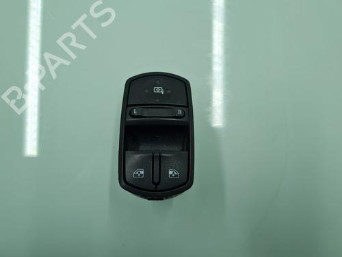Used Left front window switch OPEL CORSA D (S07) [2006-2015]  21639096