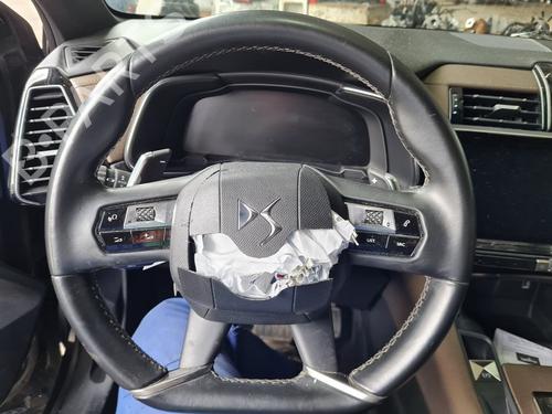 Used Steering wheel Steering wheel DS DS 7 Crossback (J4_, JR_, JC_) 2.0 BlueHDi 180 (JJEHZR) (177 hp) 21766385 21766385
