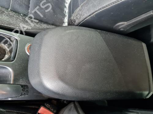 Armrest / Center console FORD KUGA II (DM2)  | BP29722456I20 