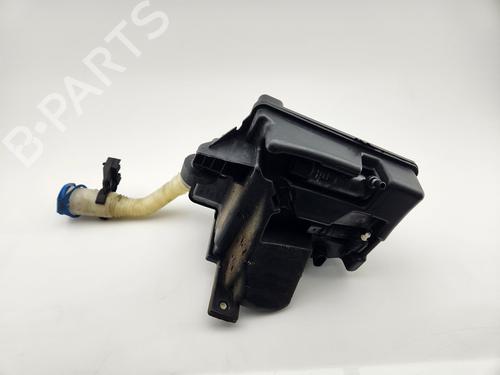 Used Windscreen washer tank AUDI A1 (8X1, 8XK) 1.4 TFSI (185 hp) 30298425