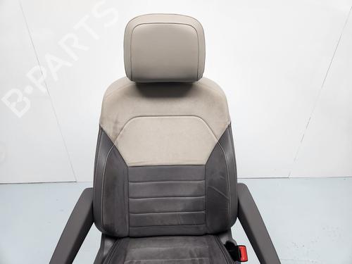 Right front seat VW MULTIVAN T7 (STM, STN) 1.4 eHybrid | BP31840983C16  - Image 5