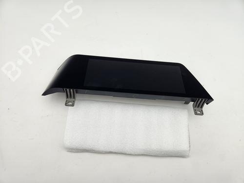 Multifunctionele display BMW 3 (G20, G80, G28) 330 d xDrive (265 hp) 29290050