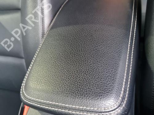 Used Armrest / Center console Armrest / Center console MERCEDES-BENZ B-CLASS Sports Tourer (W246, W242) B 180 CDI (246.200) (109 hp) 31098037 31098037