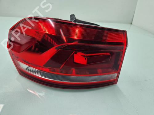Used Left taillight VW TOURAN (5T1) [2015-2025]  25849314