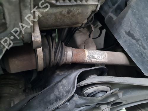 Used Left front driveshaft Left front driveshaft PEUGEOT 208 I (CA_, CC_) [2012-2021] 36387736 36387736